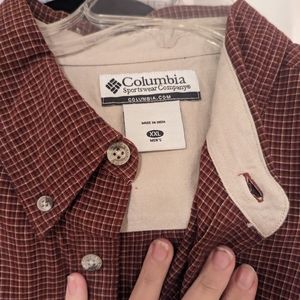 XXL COLUMBIA BUTTON UP